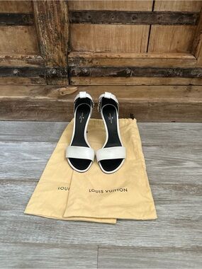Louis Vuitton White Leather Ankle-Strap Heels with Black Insole size 6